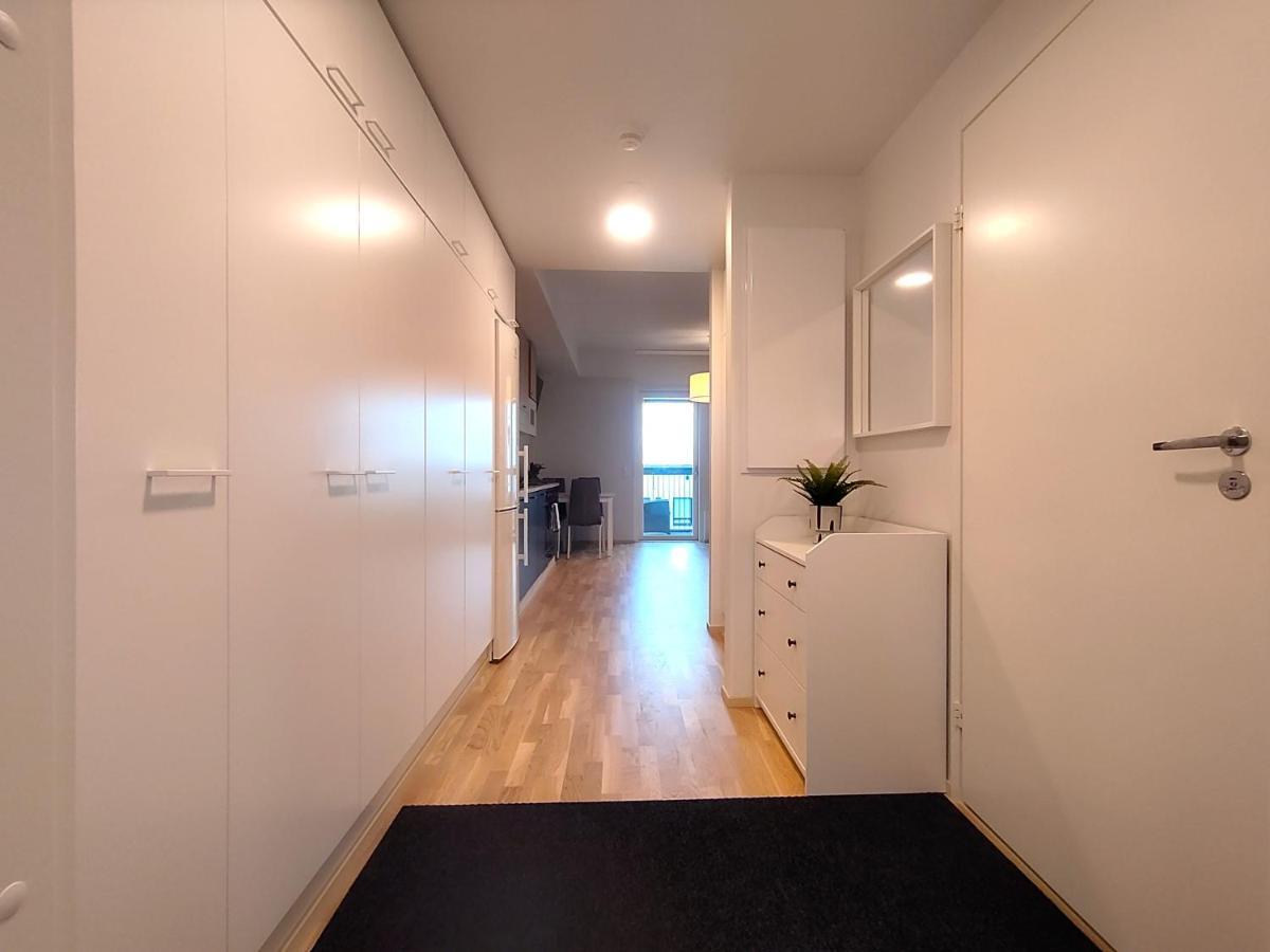 Fully Equipped New Apartment With Free Parking Tammerfors Eksteriør bilde